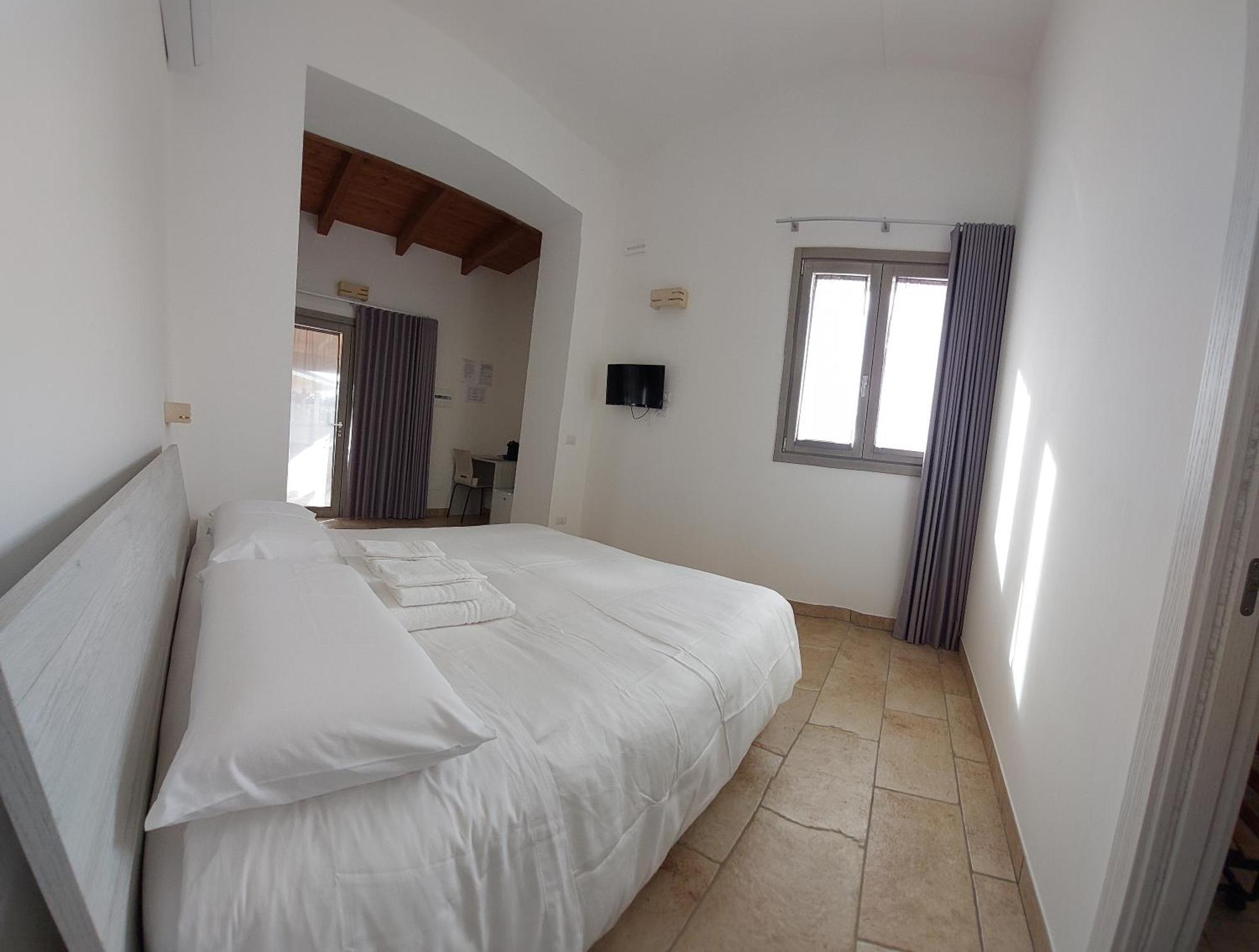L'Aira Ecchia - Ospitalita Rurale Villa Lecce Luaran gambar