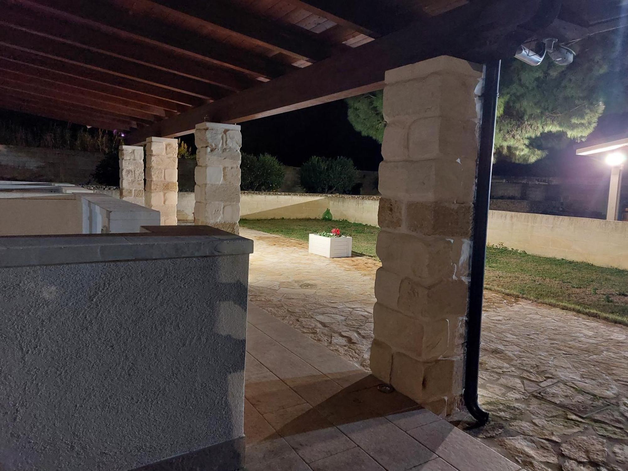 L'Aira Ecchia - Ospitalita Rurale Villa Lecce Luaran gambar