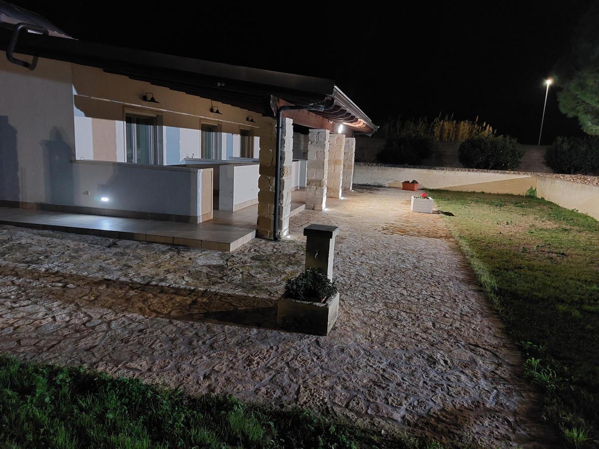 L'Aira Ecchia - Ospitalita Rurale Villa Lecce Luaran gambar